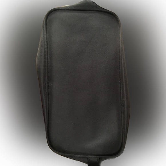 C🌹HANEL🌹Toiletry Cosmetic Bag Pouch or Travel Dopp Shaving Kit - Picture 3 of 10